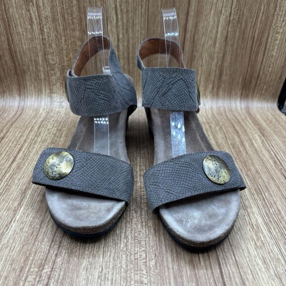 Taos Pyramid Grey Snake Wedge Leather Cork Women’s‎ Sandal Size 10-10.5 / 41 main image 2